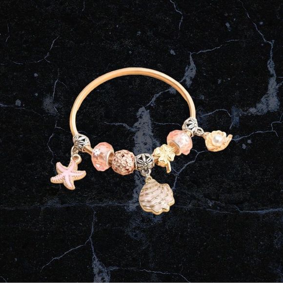 Conch & Starfish Charm Bangle Bracelet - Picture 7 of 8